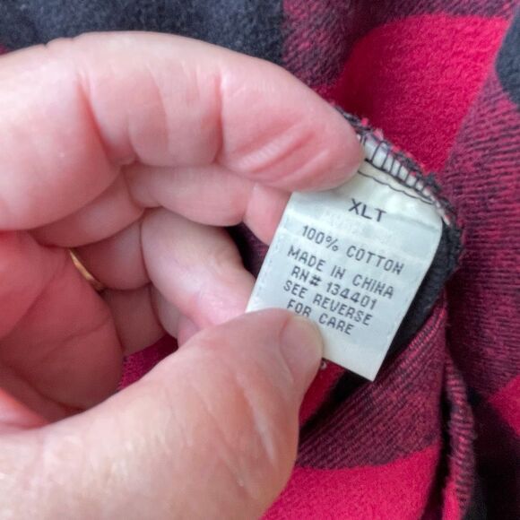 Field & Forrest size XLT Buffalo plaid  flannel button up. - Picture 6 of 7